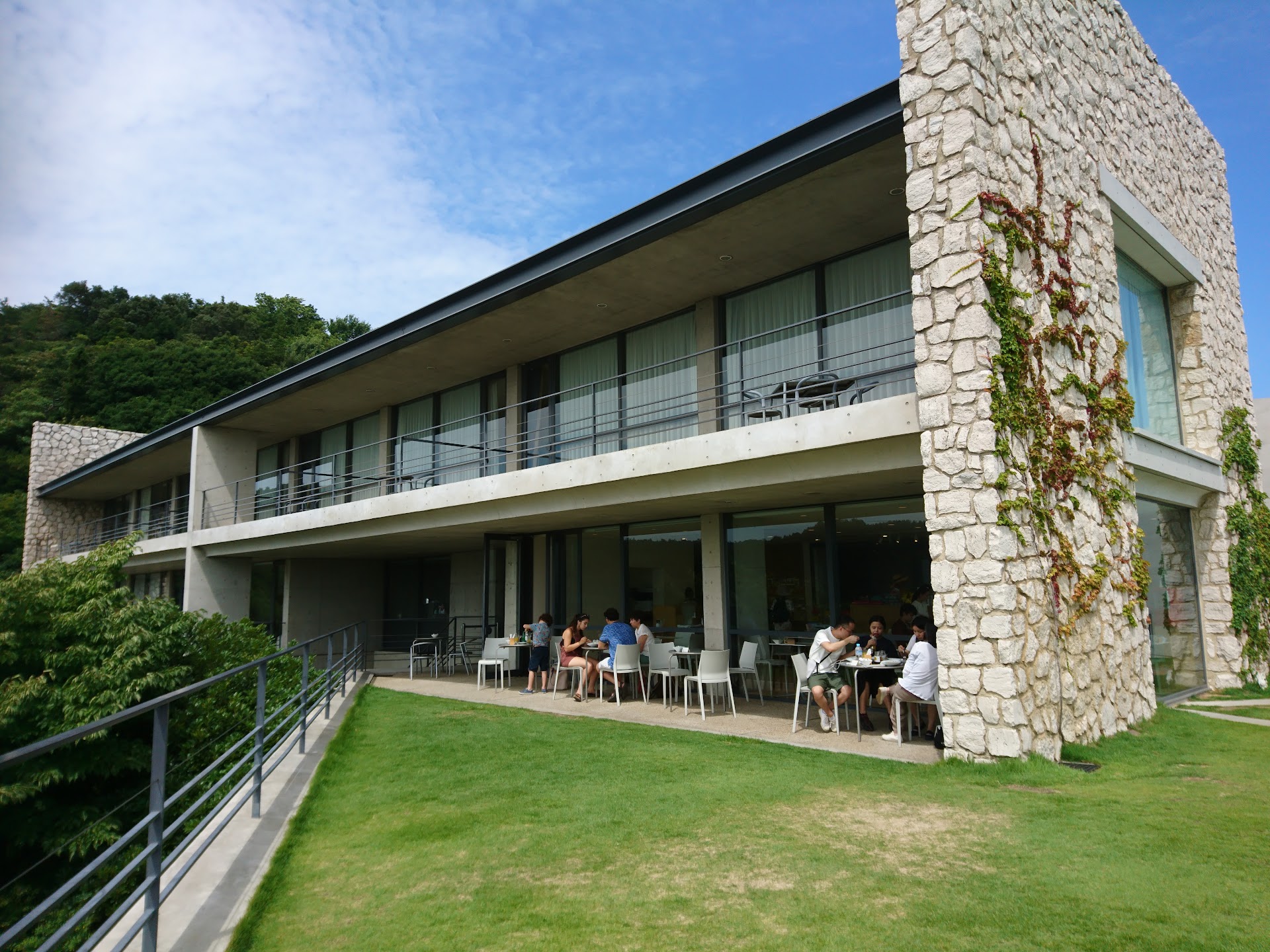 Benesse House, Naoshima — dormir dans un musée à l'aube : le détail qui change tout
