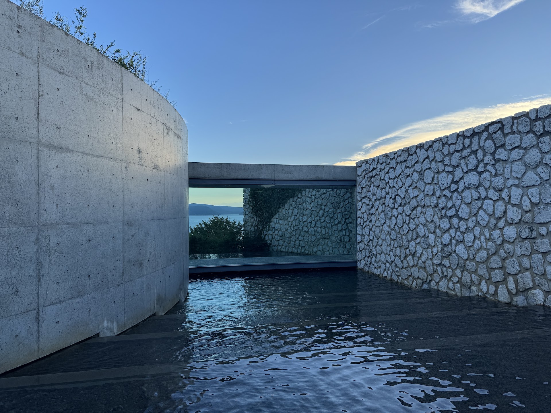 Benesse House, Naoshima — dormir dans un musée à l'aube : le détail qui change tout