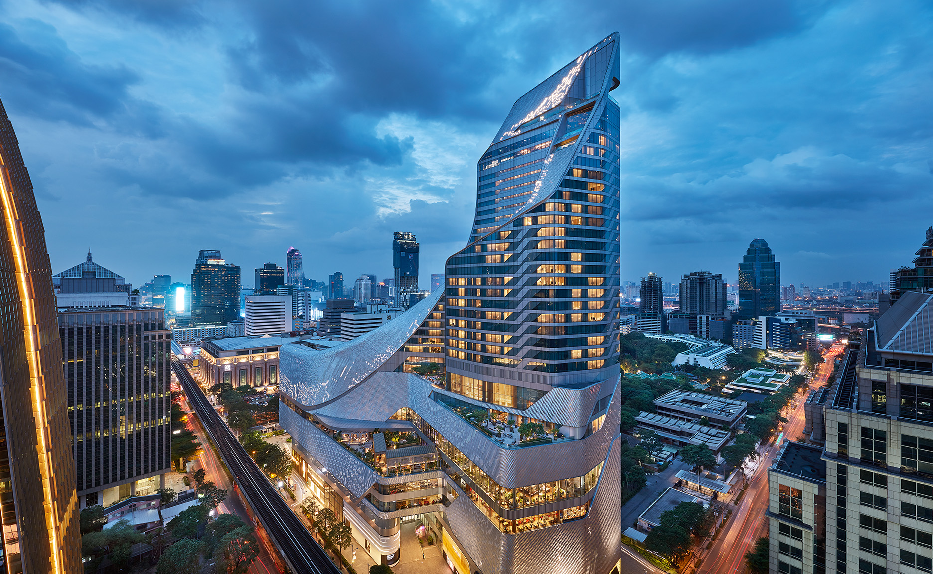 Capella Bangkok : la suite fluviale qui redéfinit le luxe thaïlandais — vaut-elle vraiment le prix ?