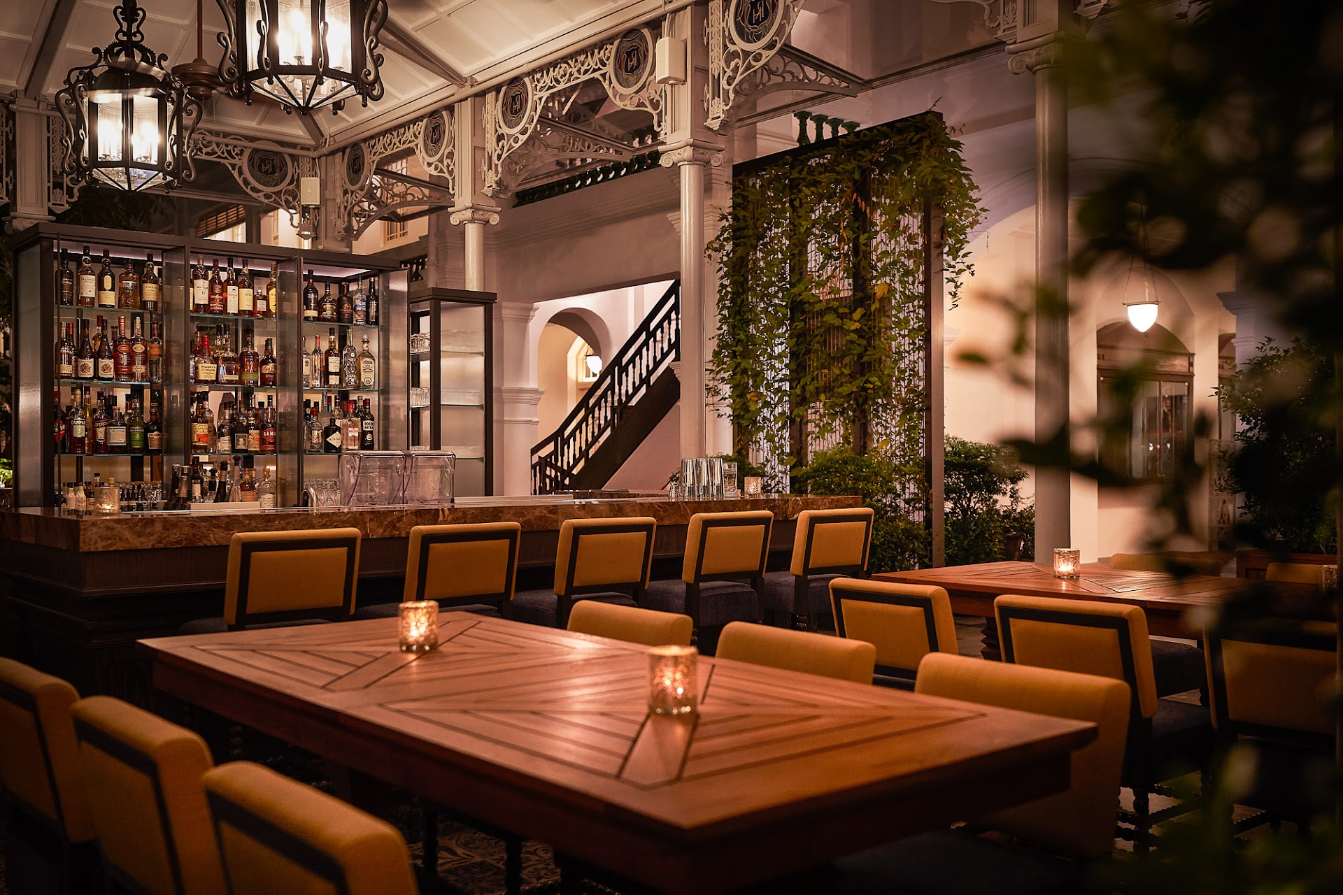 Raffles Singapore, 7h du matin — le Tiffin Room vaut-il vraiment son prix ?